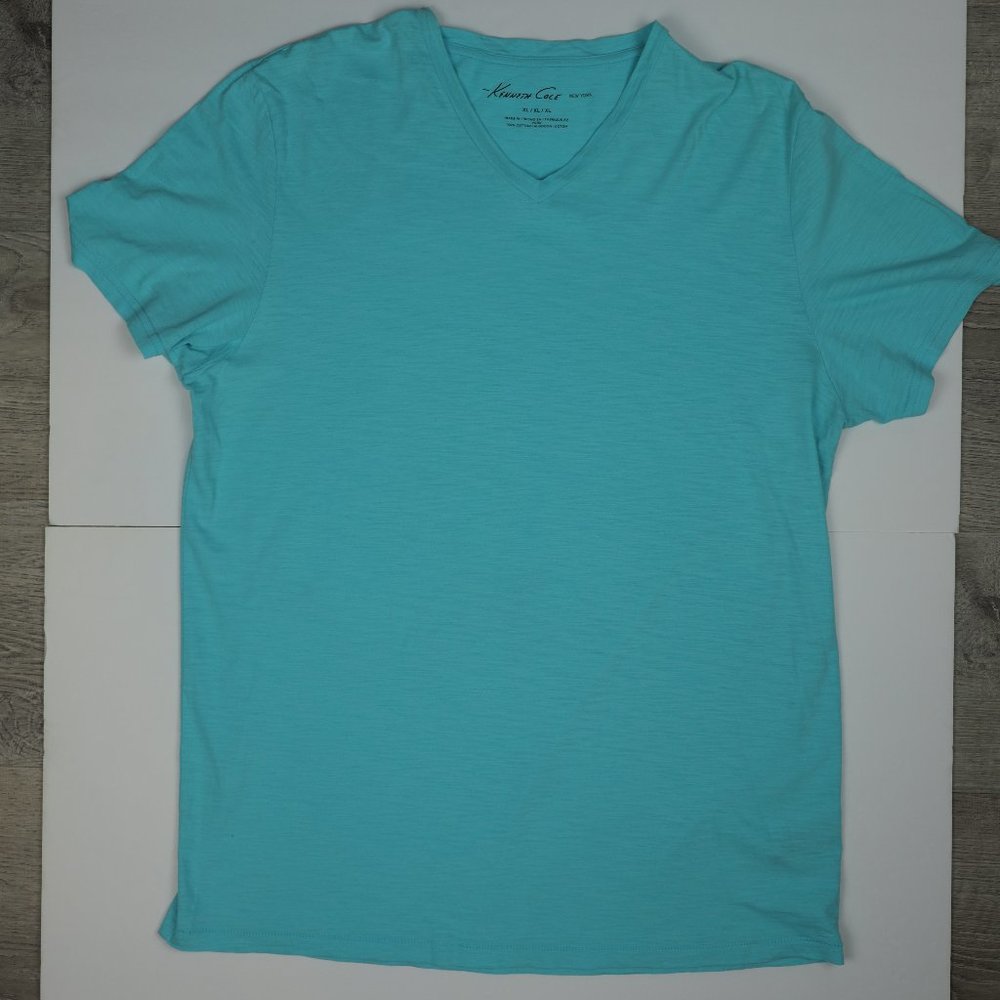 Kenneth Cole New York V Neck Tee T Shirt